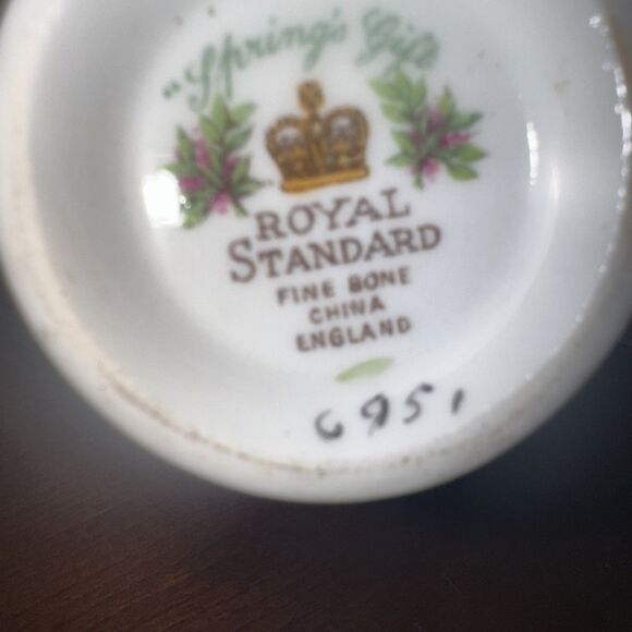 Royal Standard Spring's Gift Tea Cup & Saucer Set 1950s Made In England Vintage - Picture 5 of 5
